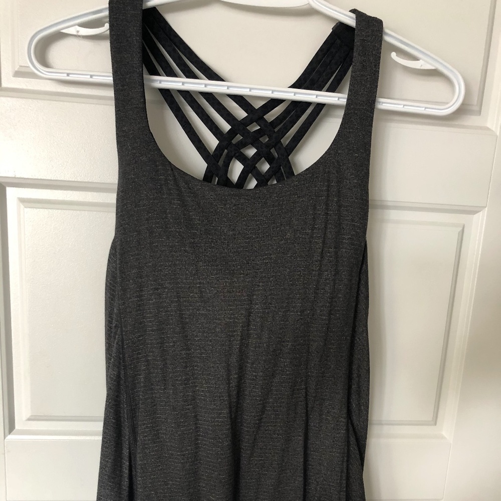 Lululemon slouchy workout top